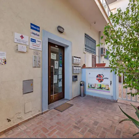 Upscale In Near Beach Torre Melissa